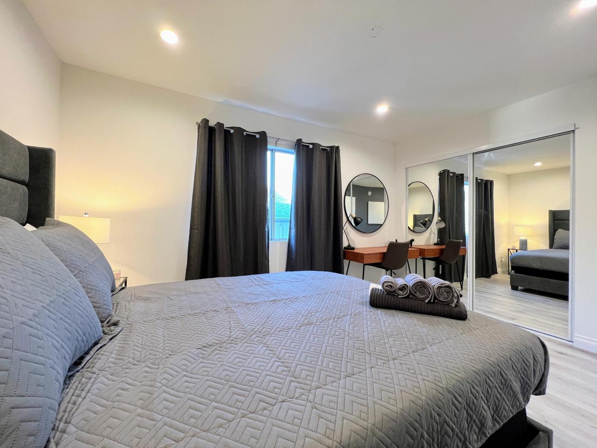Holiday home Hollywood Black Habitat Los Angeles